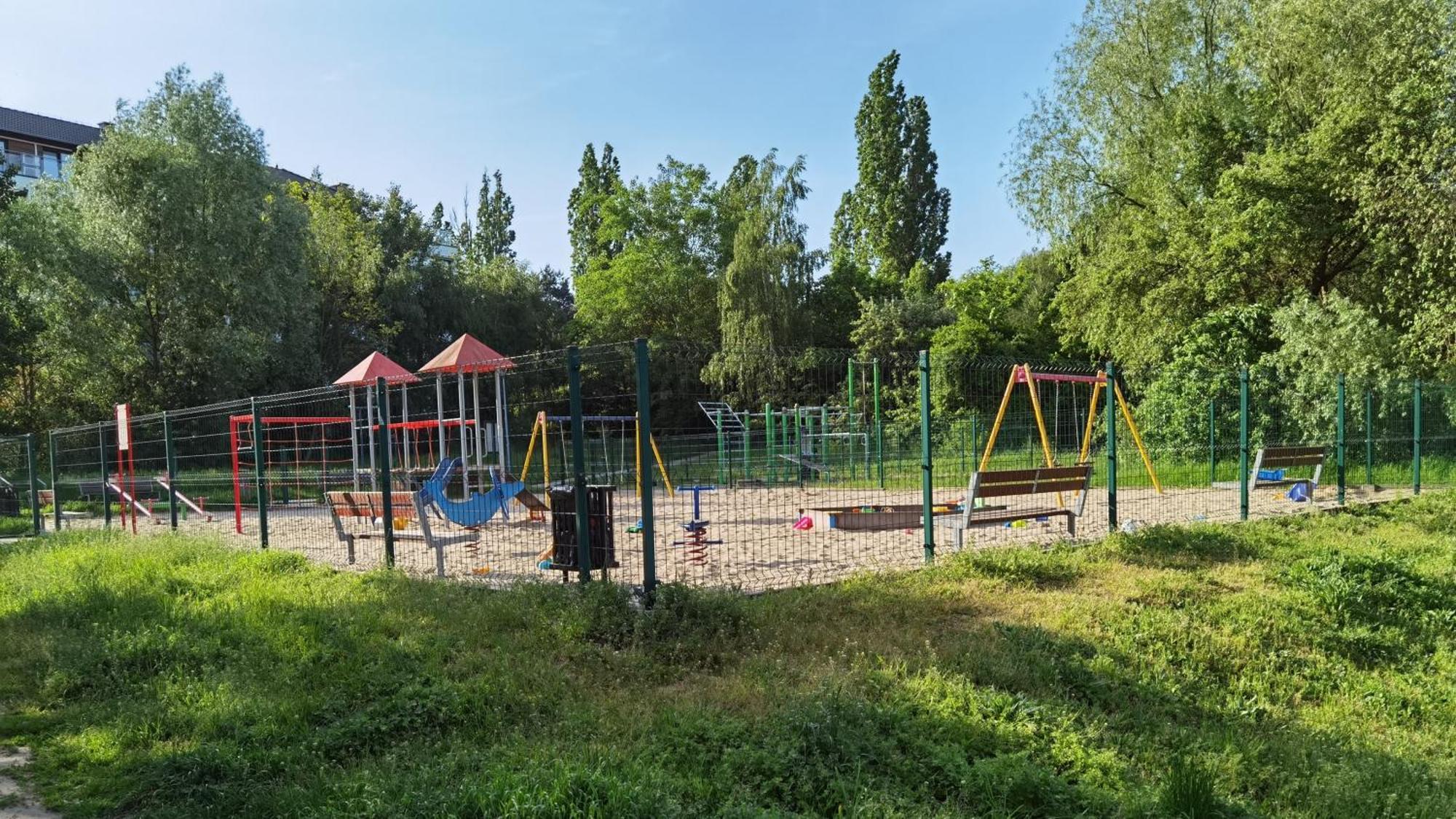 Trzy Szczescia Appartement Zielona Góra Buitenkant foto